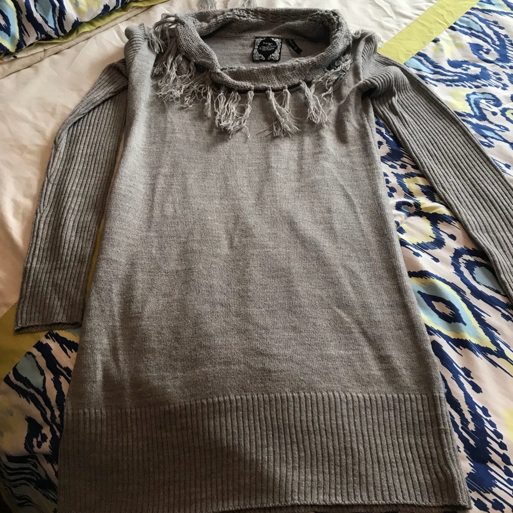 Yoki Sweater